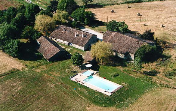 Chambres D'Hotes Le Chintre Queyssel Bagian luar foto