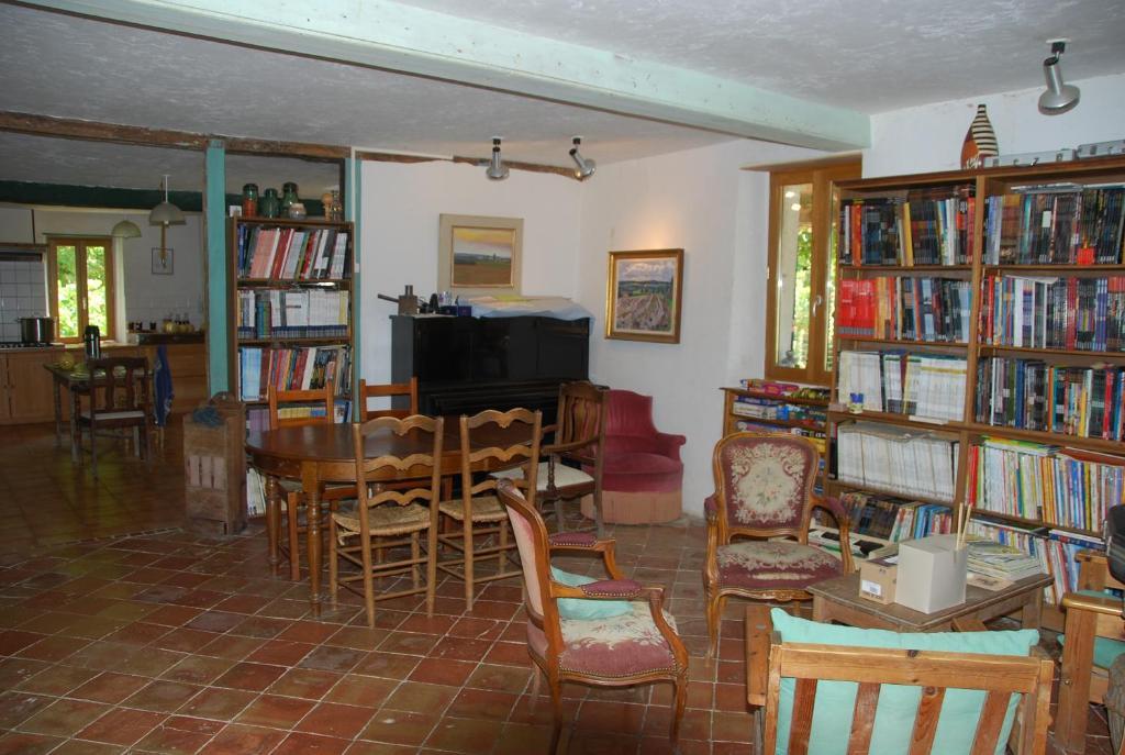 Chambres D'Hotes Le Chintre Queyssel Bagian luar foto